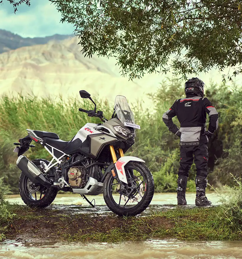 RIDER WITH BIKE-D